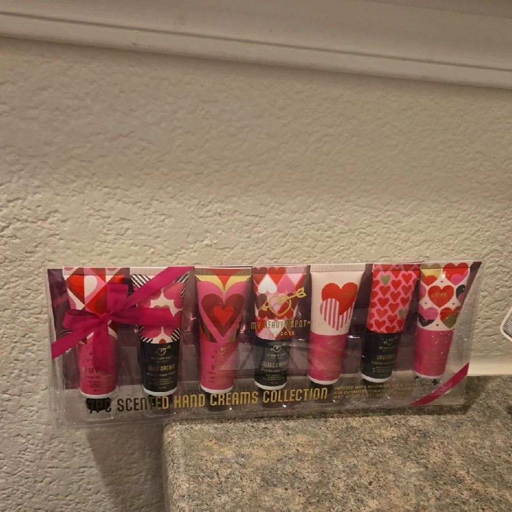 Scented Hand Creams Collection Set Of 7 New - Picture 1 of 4
